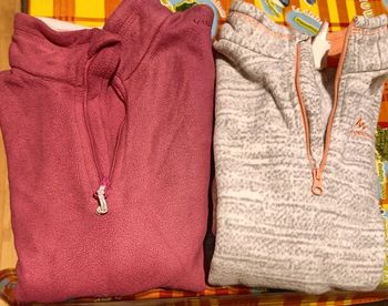 Lot de 2 pulls  polaires fille 8 ans