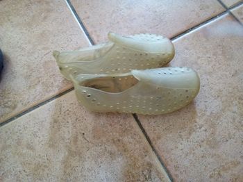 Chaussures de plage taille 30
