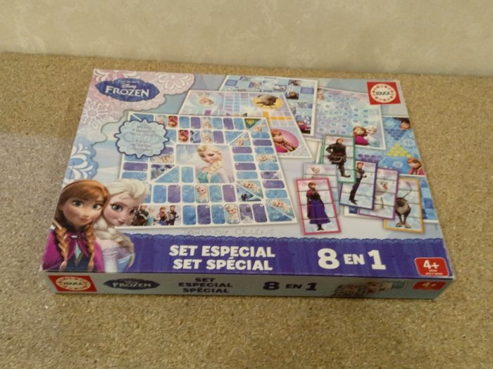 Jeu de société reine des neiges