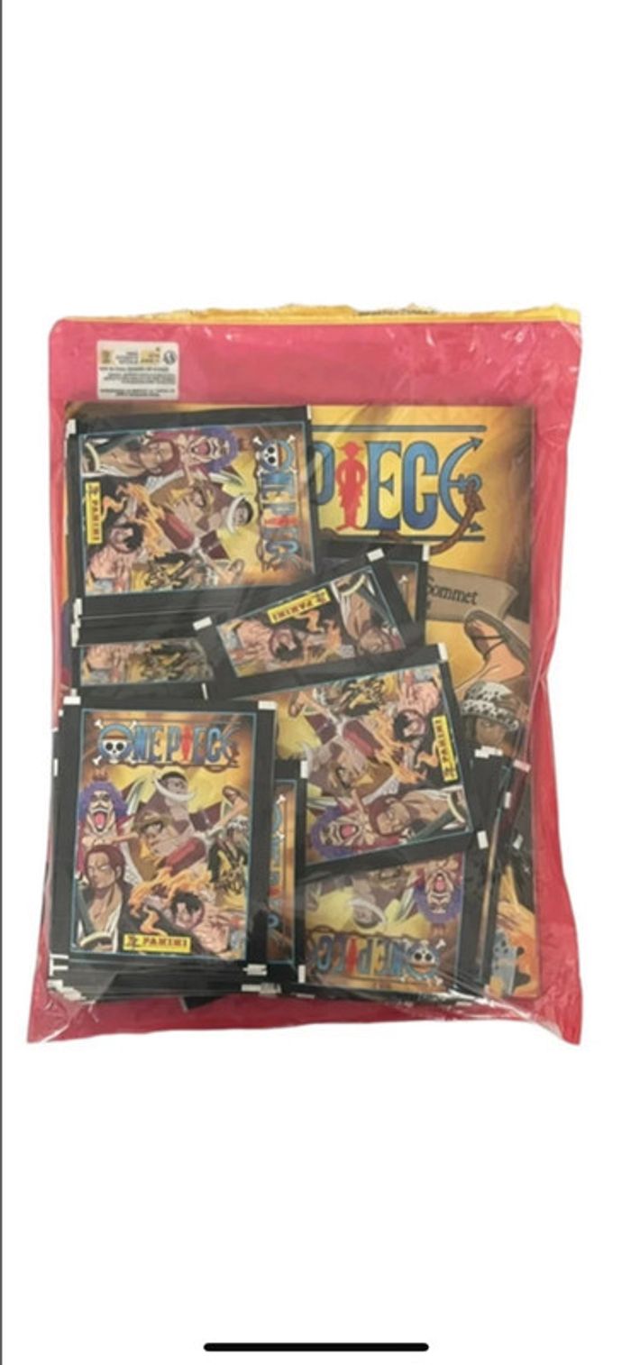 Album Panini One Piece + 50 pochettes de Stickers neuf