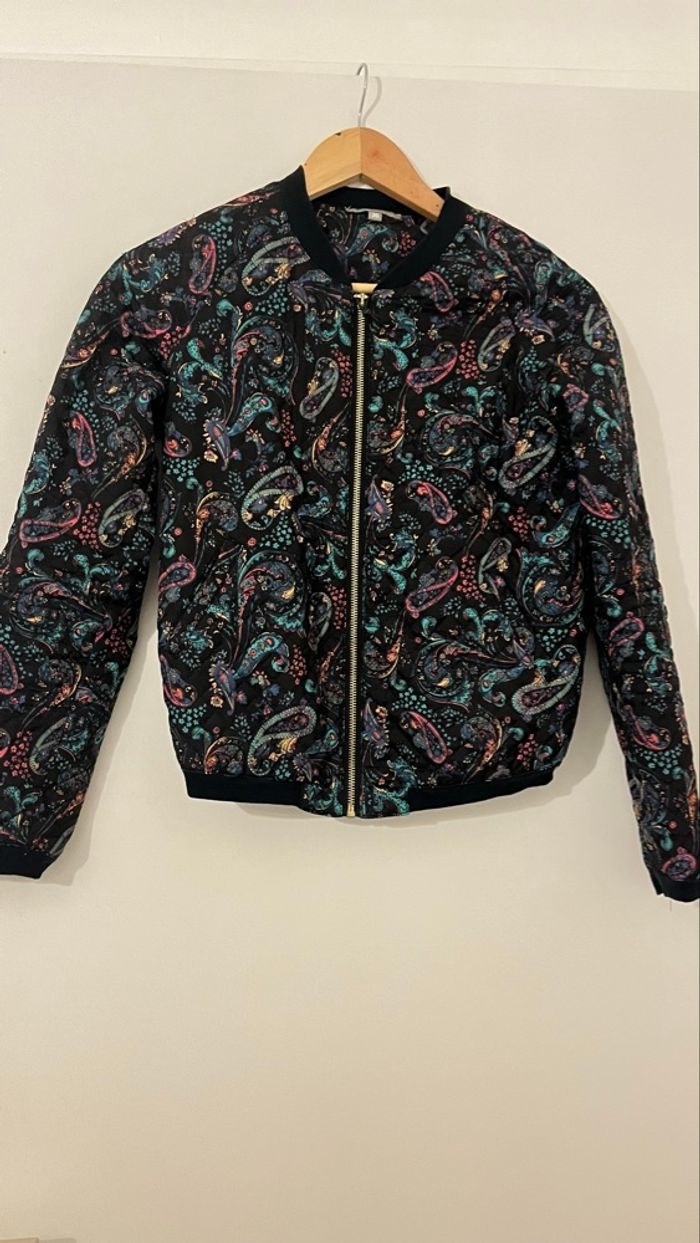 Veste ici et maintenant - photo numéro 1