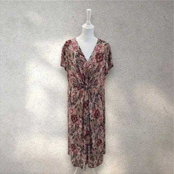 Robe longue fluide imprimée manches courtes décolleté en v 46/48