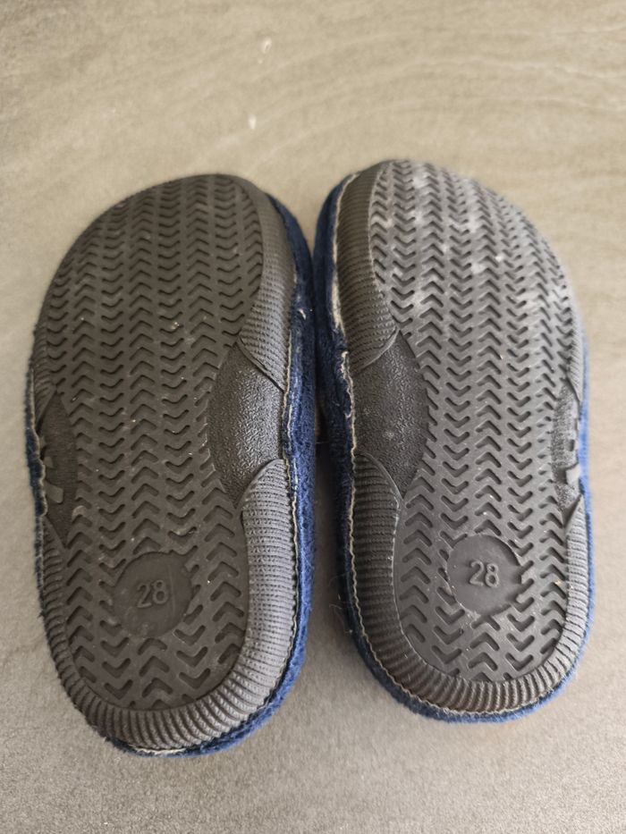Pantoufles pointure 28 Tex - photo numéro 4