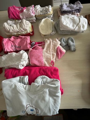 Lot fille naissance (0 mois)