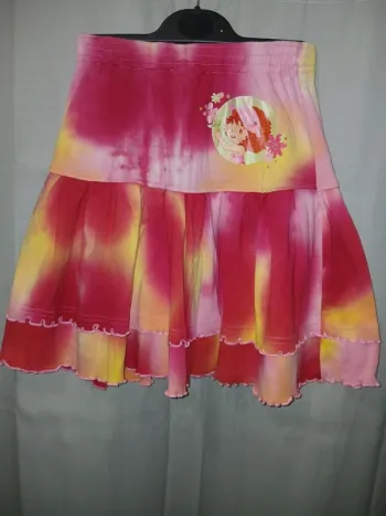 🩷 Jolie jupe coloré Charlotte au fraises taille 8 ans.