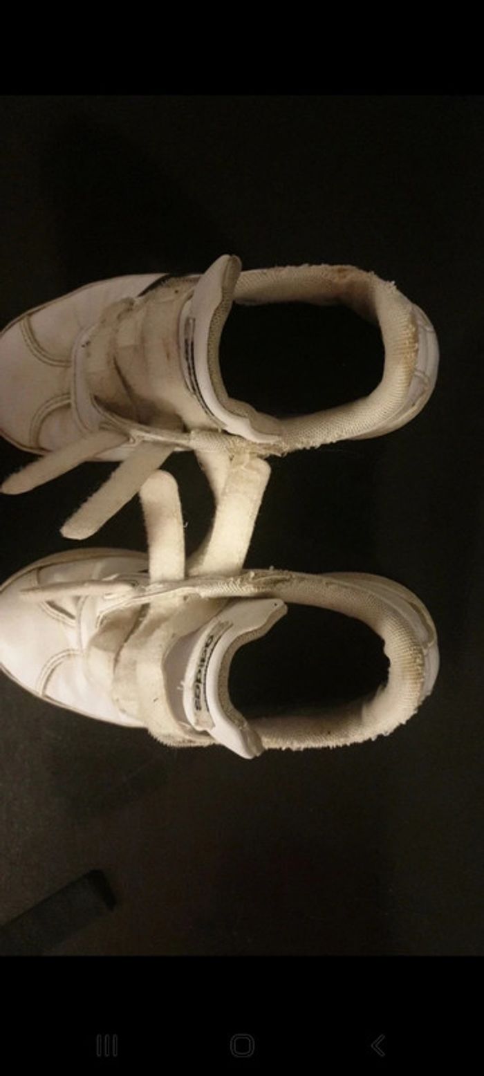 Basket adidas taille 30 - photo numéro 7