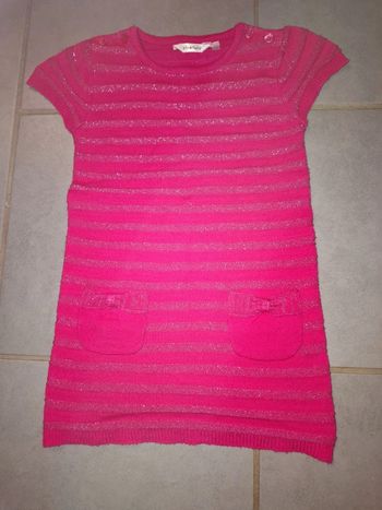 Robe manches courtes