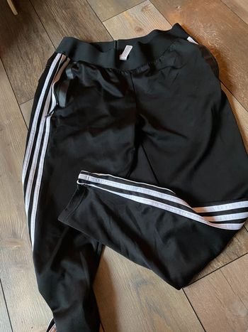 Pantalon jogging Adidas noir et blanc M 40/42