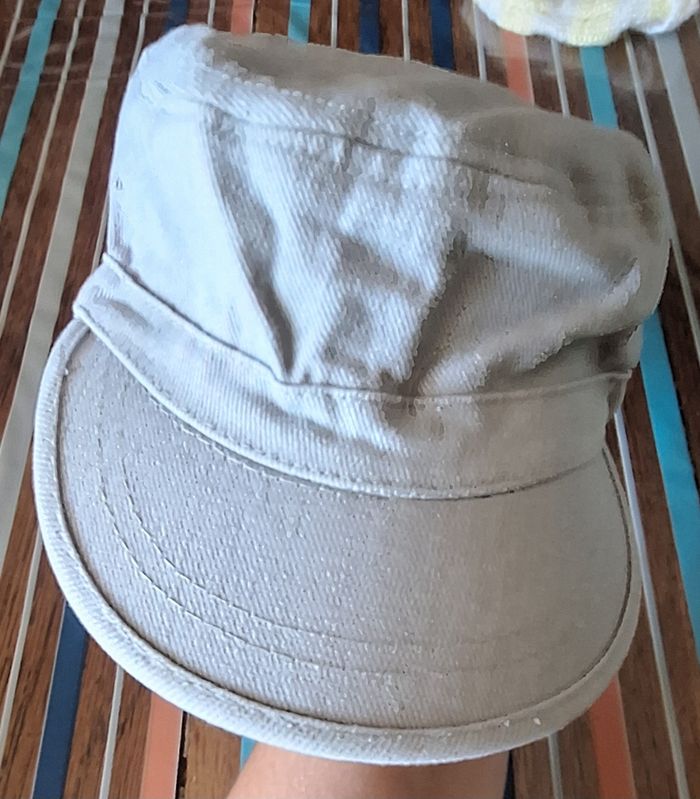 Casquette bebe kaki clair