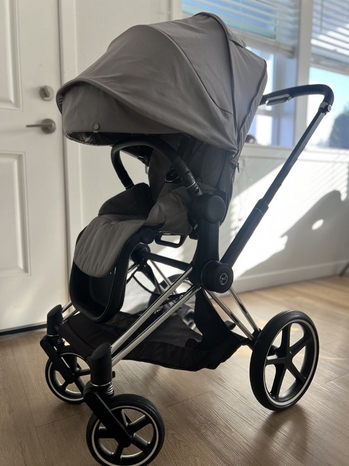 Poussette Cybex Priam 4 - photo numéro 2