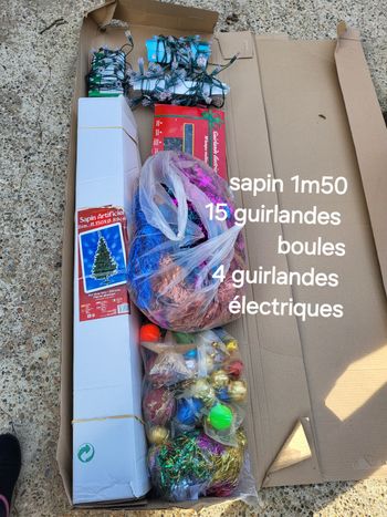 Lot sapin décoration guirlandes Noël