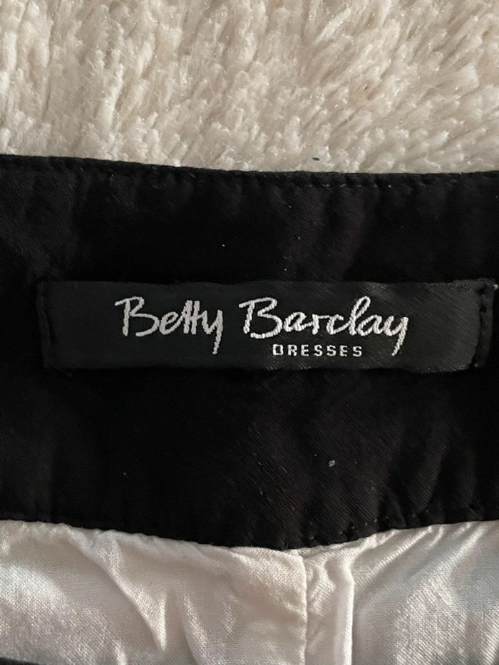 Robe fleurie courte 40 Betty Barclay - photo numéro 6