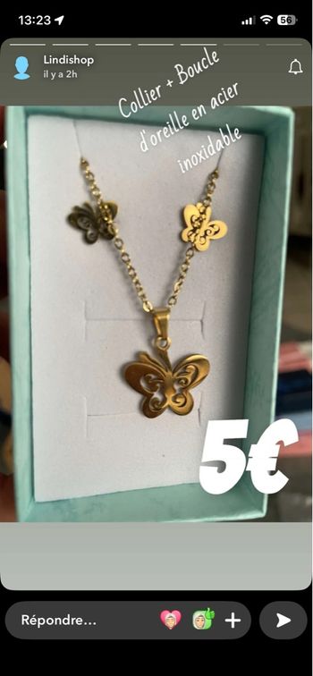 Collier + boucles d'oreille papillon
