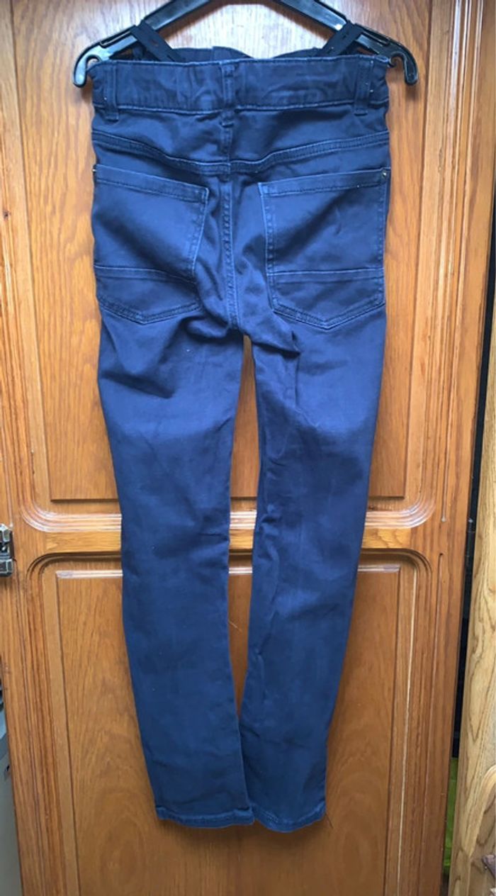Jeans kiabi taille 10 ans tres bon etat - photo numéro 3