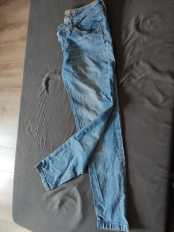 Jean slim motif fleur