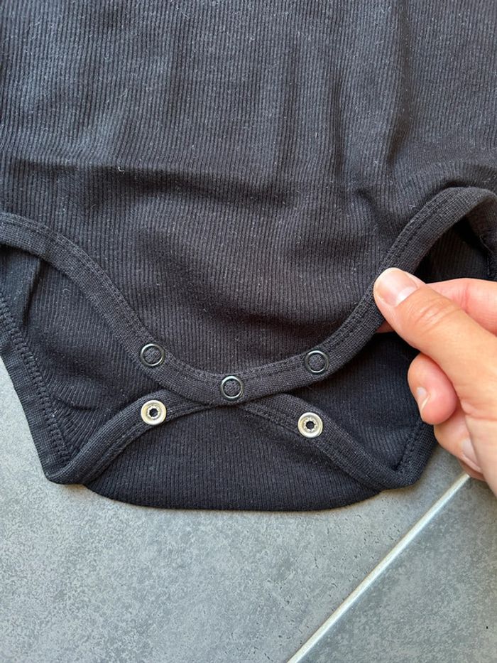 Lot de 2 bodys sans manches débardeurs bébé garçon H&M - photo numéro 4