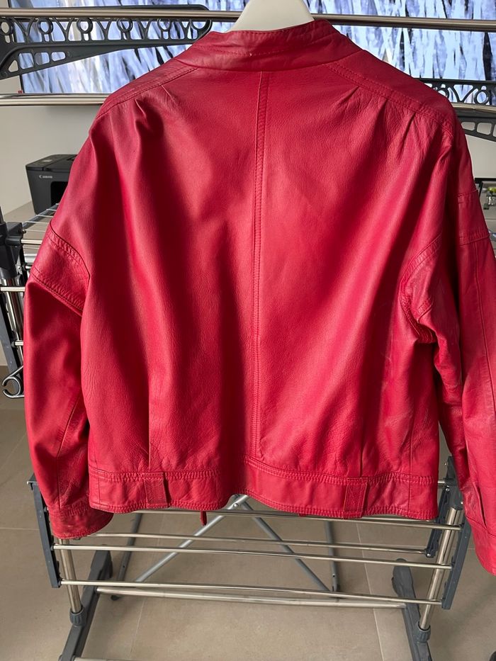 Veste en cuir rouge - photo numéro 3