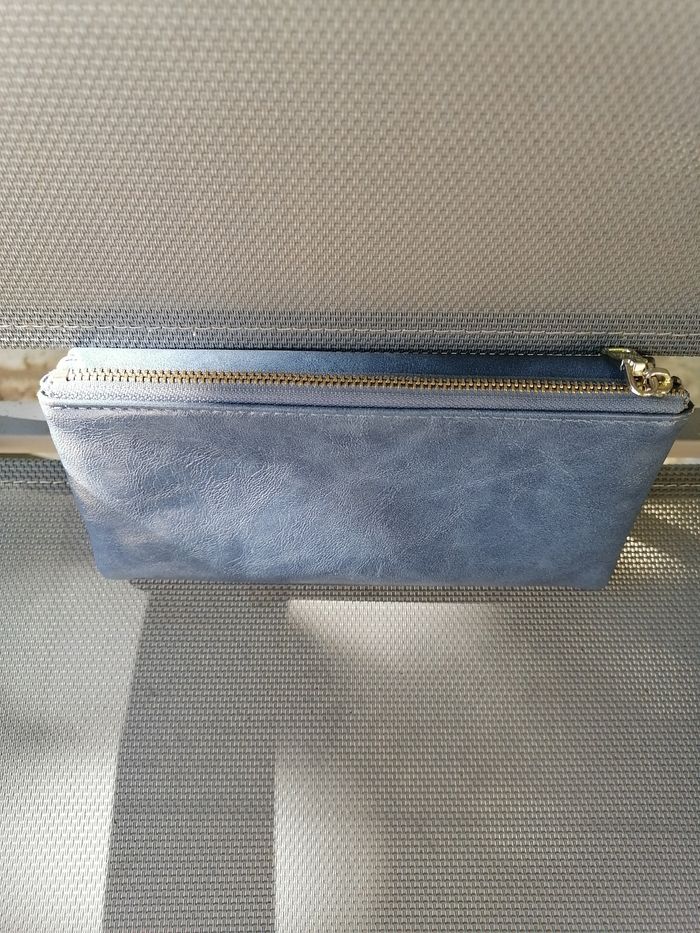 Portefeuille Inès Delaure bleu cobalt - photo numéro 4