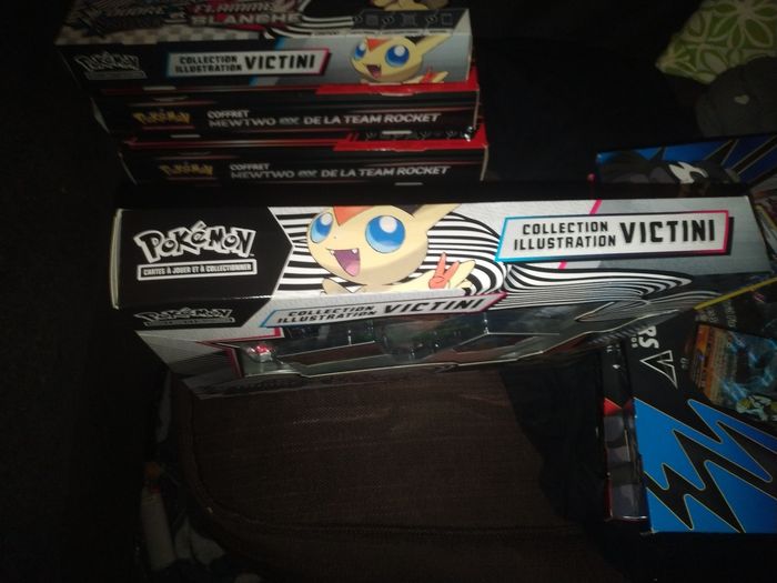 Coffret 10.5 pokémon - photo numéro 2