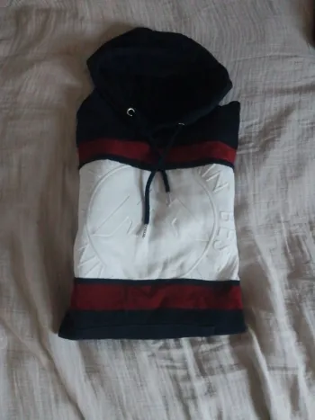 Sweat capuche