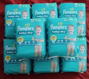 Couches pampers taille 7