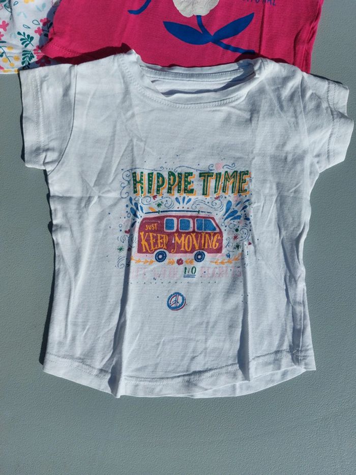 Lot 4 t-shirts 2 ans - photo numéro 3