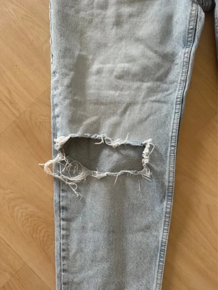 Jean mom destroy Zara - Taille 40 - photo numéro 4