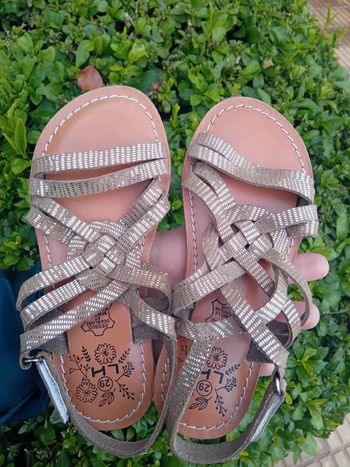 Chaussure sandales neuves 29