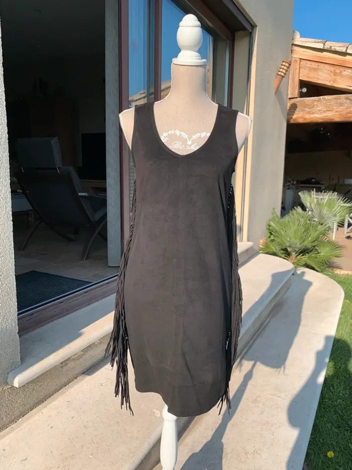 Robe noire à franges imitation daim Morgan taille S - photo numéro 9