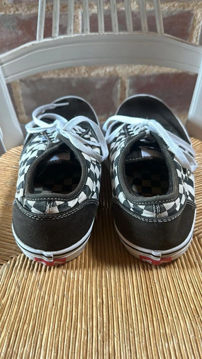 Vans damier noir et blanc Taille 42,5 - photo numéro 6