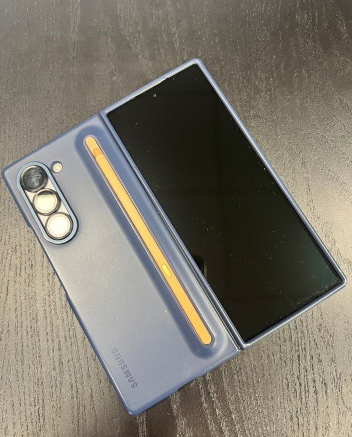 Samsung Z Fold 6 - photo numéro 2