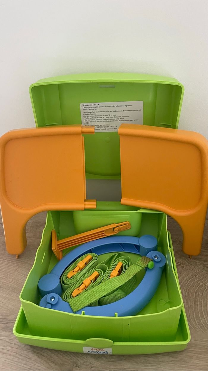 Réhausseur pour bébé - photo numéro 3