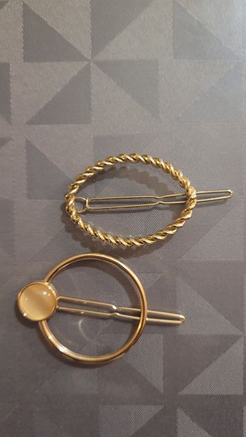 Lots de barrettes dorées