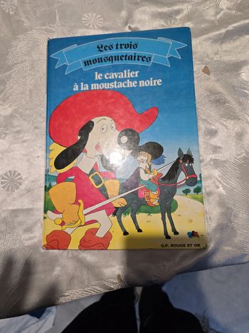 Le cavalier à la moustache noire #orianabllivre