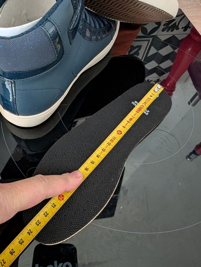 Chaussures montantes fille.  Taille 37. Neuf. Geox - photo numéro 8