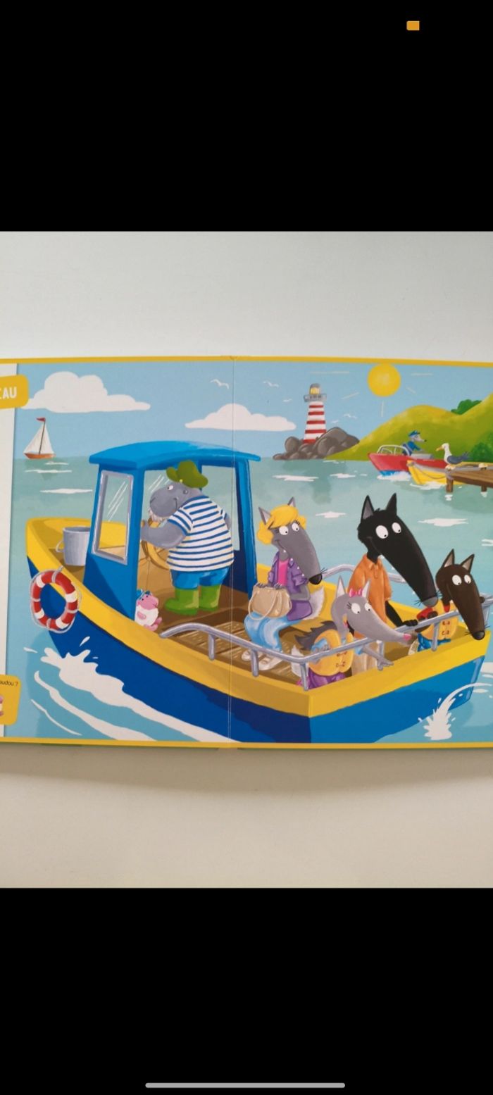 Livre p'tit loup - Vive les vacances cherche et trouve - photo numéro 4