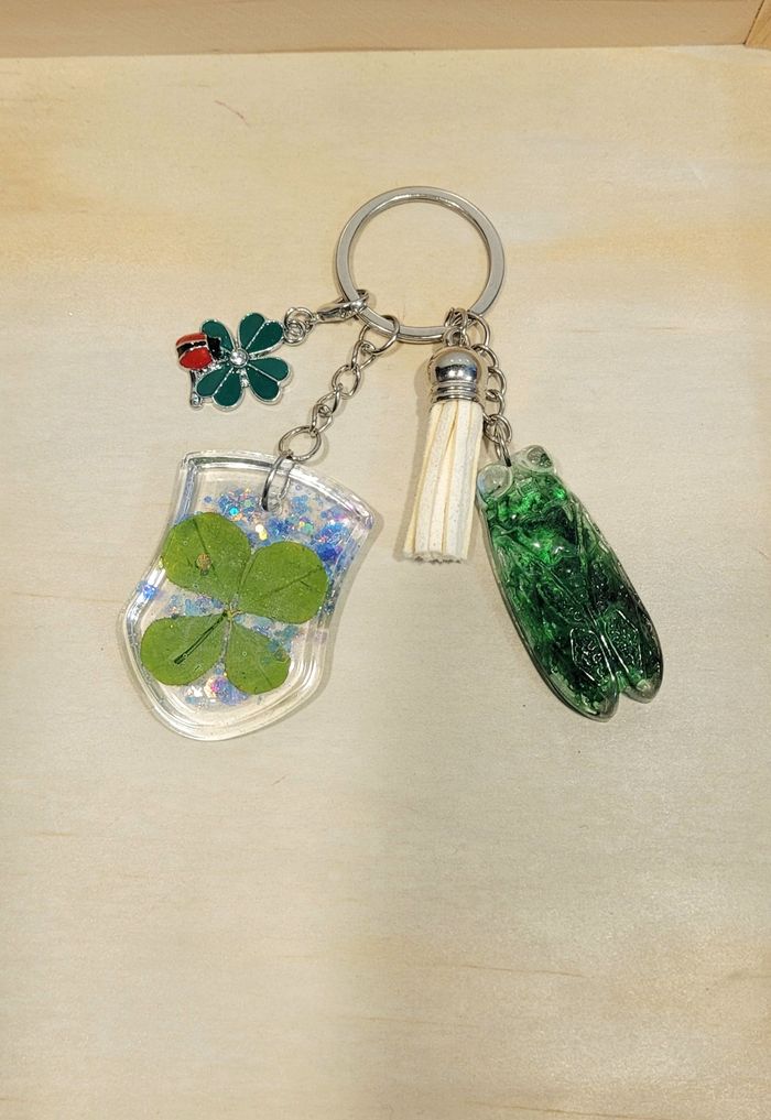 Porte-clés Trèfle à 4 feuilles véritables-  Handmade