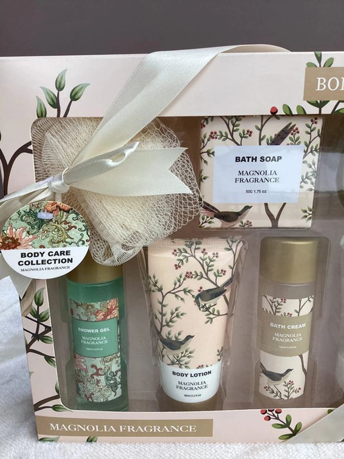 Coffret parfumé Magnolia Fragrance neuf – idée cadeau raffinée - photo numéro 4