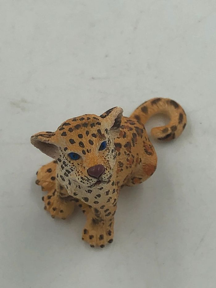 Figurine en PVC Bebe Guépard Schleich - photo numéro 4