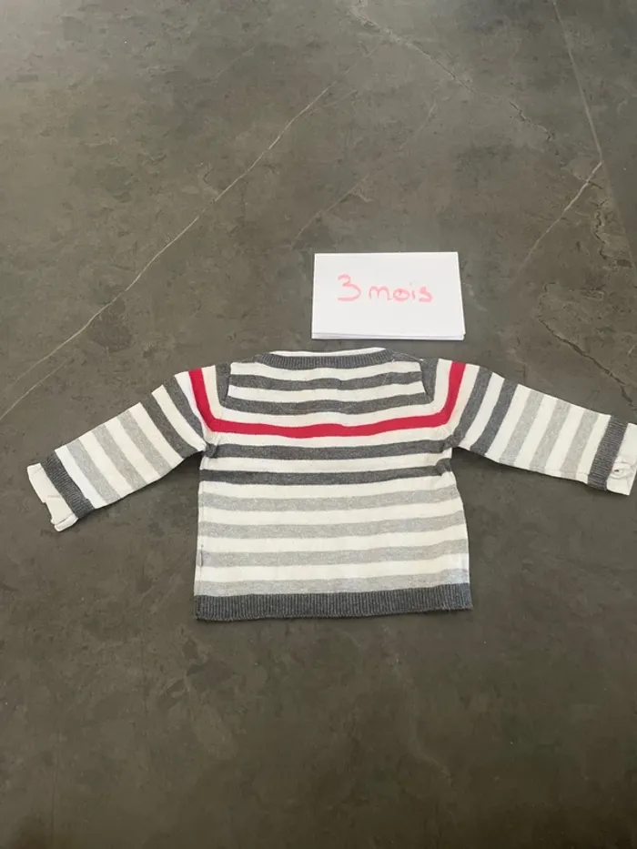 Pull léger - photo numéro 2