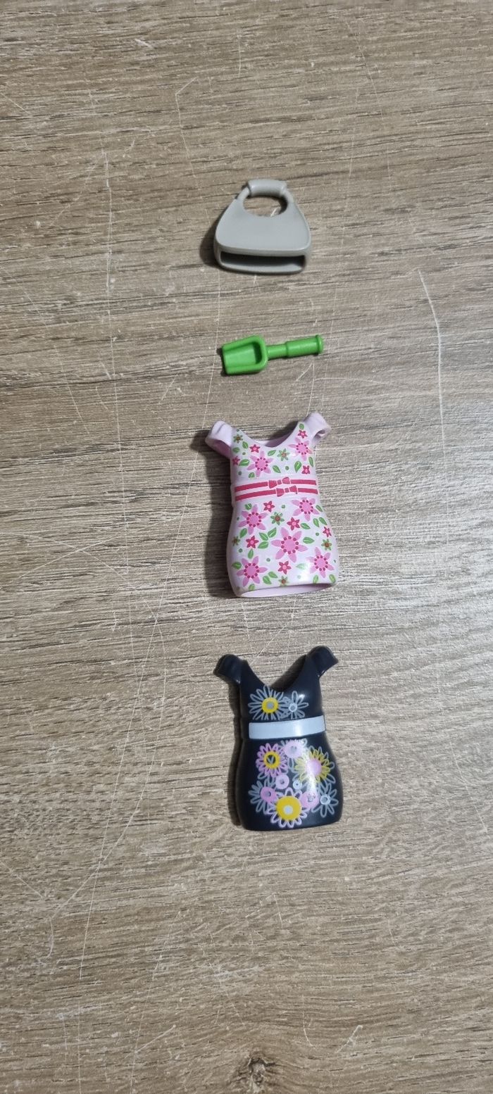 Lot Playmobil femmes et accessoires - photo numéro 7