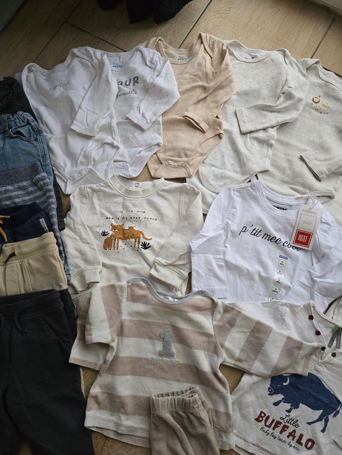 Lot vêtements 18 mois - photo numéro 4