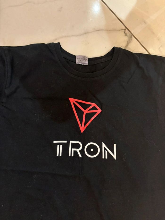 Vêtements t-shirt homme marque motif #Tron - photo numéro 2