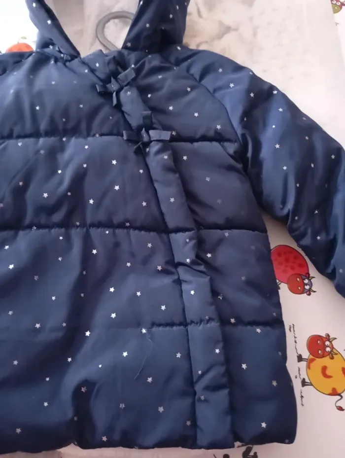 Blouson fille très chaud taille 98cms(3 ans) - photo numéro 4