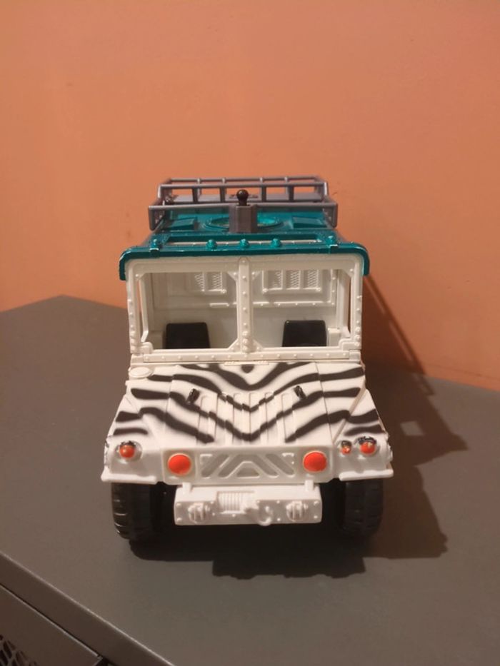 voiture dino valley