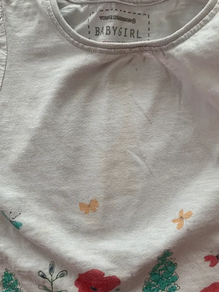 Lot de hauts fille 4ans - photo numéro 8
