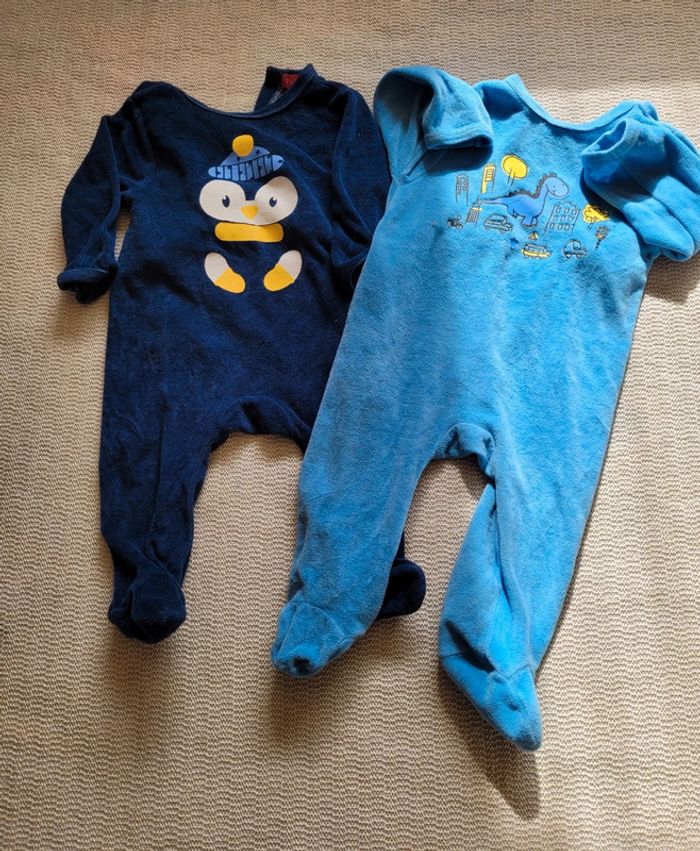 Lot pyjamas 6 mois
