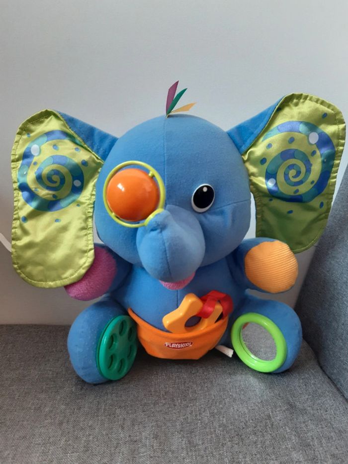 Jouet d'éveil Playskool Busy Elephant