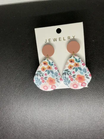Boucles d’oreilles n°70 neuve