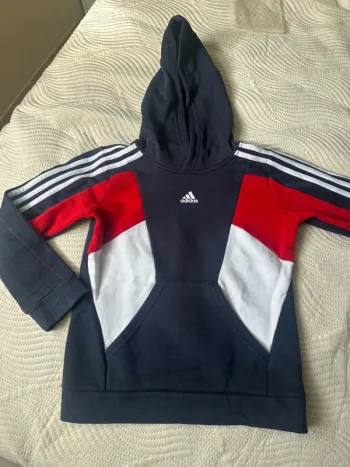 Pull adidas à capuche 9/10 ans